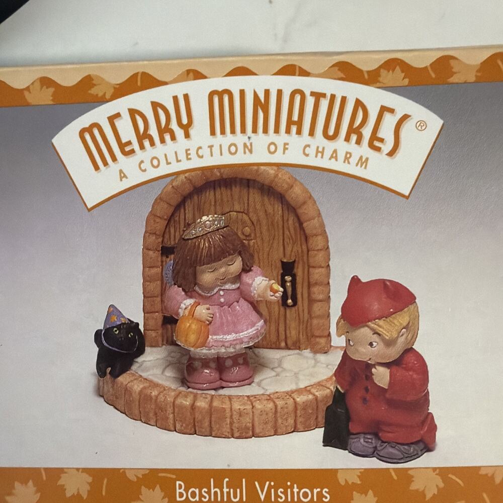 Lot of 2 Hallmark Merry Miniatures Boxed Halloween Sets NIB